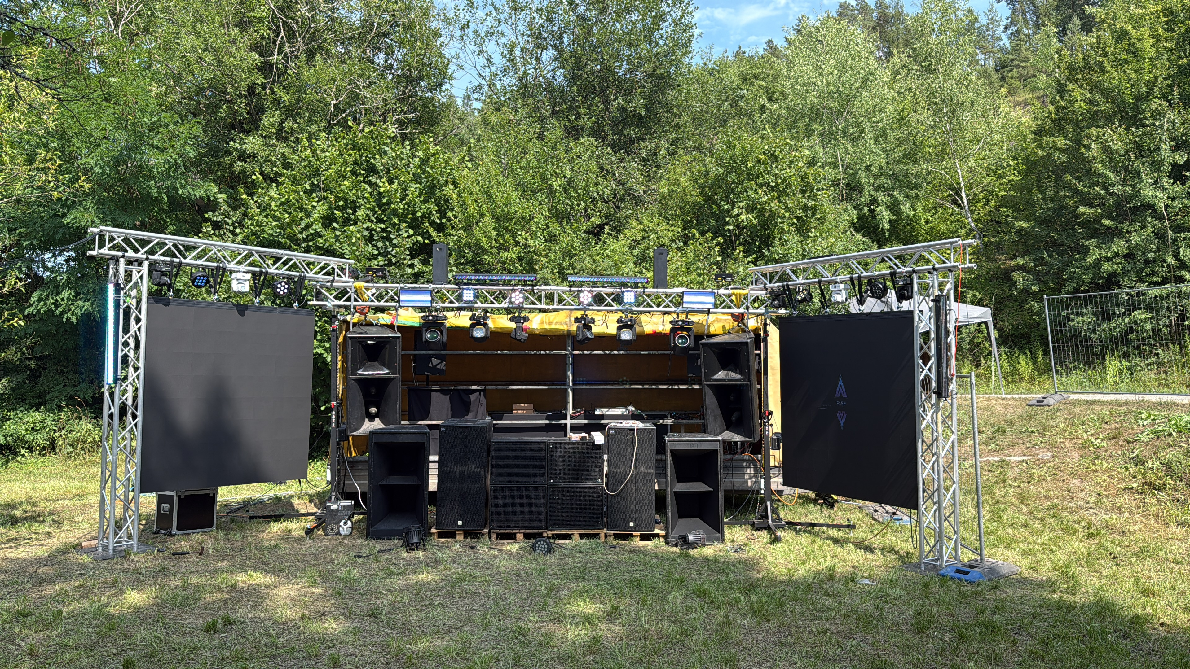 FINAL SHUTDOWN | Open Air Rave